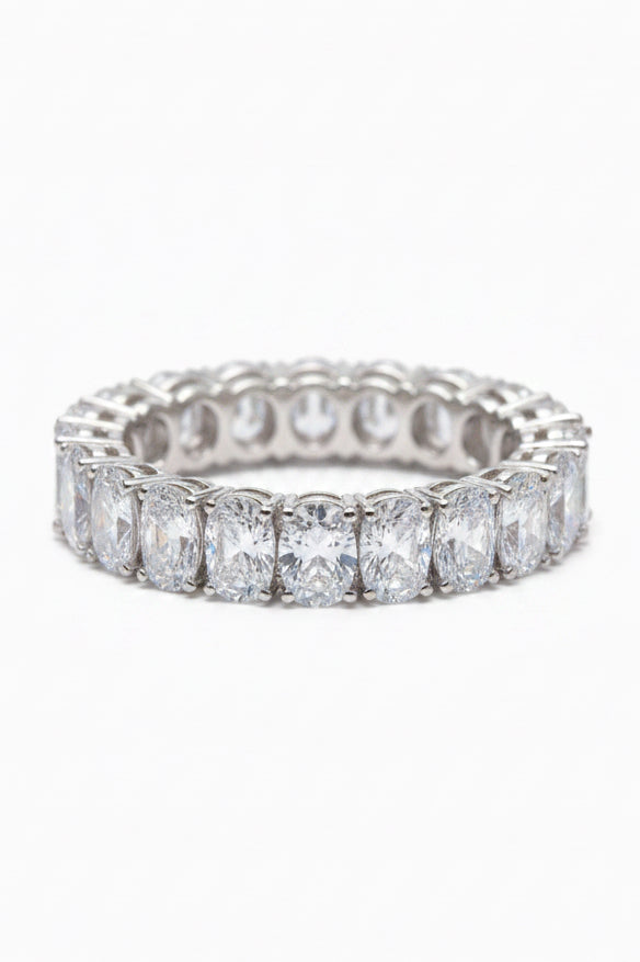 Oval Eternity