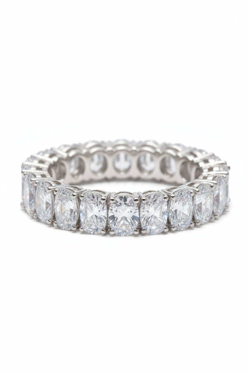 Oval Eternity