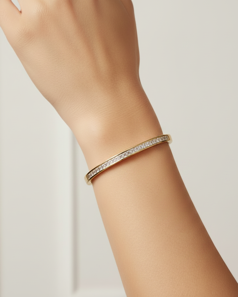 Cleo Bangle