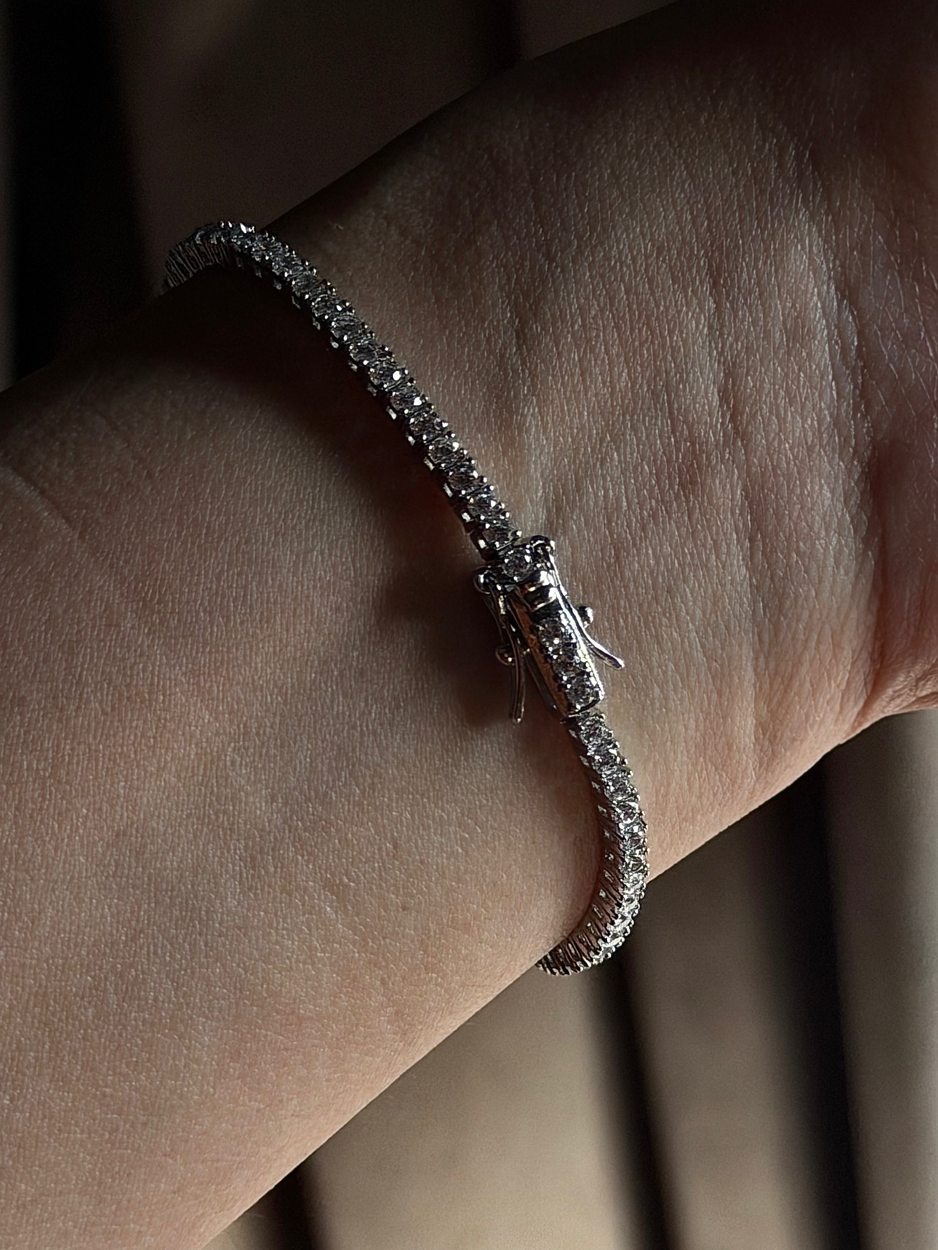 Premium Tennis Bracelet for Slim Wrists